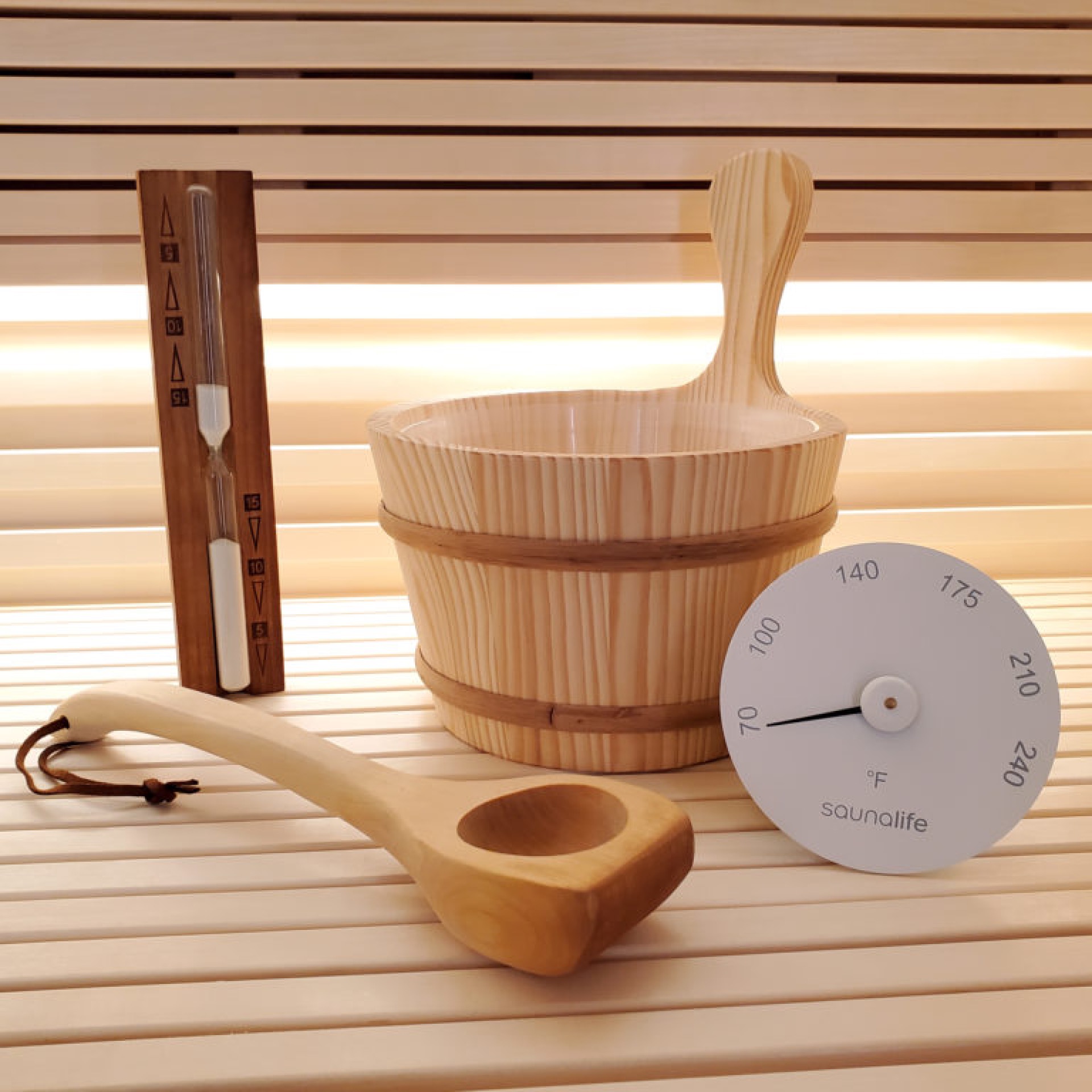 Sauna accessoires