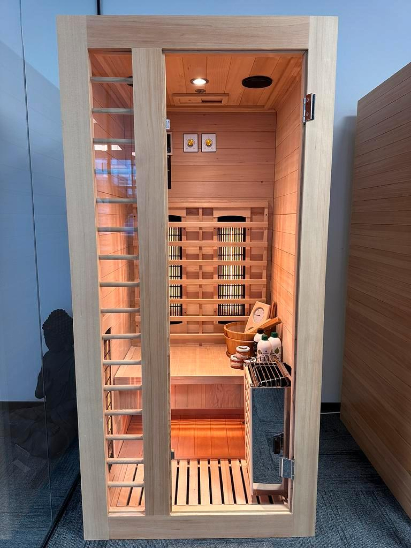 Combi Sauna | Full Spectrum | Hemlock | 90x90 | 3.5kW Vega | NWYXU
