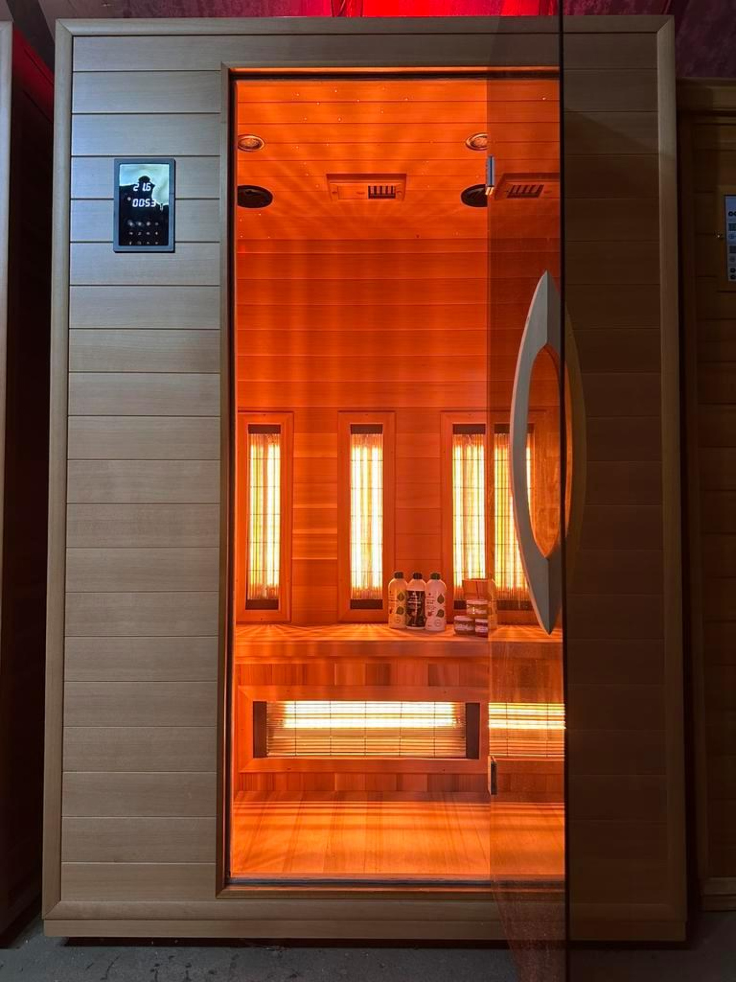 Combi Sauna | Full Spectrum | Red Cedar | 120x110 | 3.5kW Vega | EDBW2