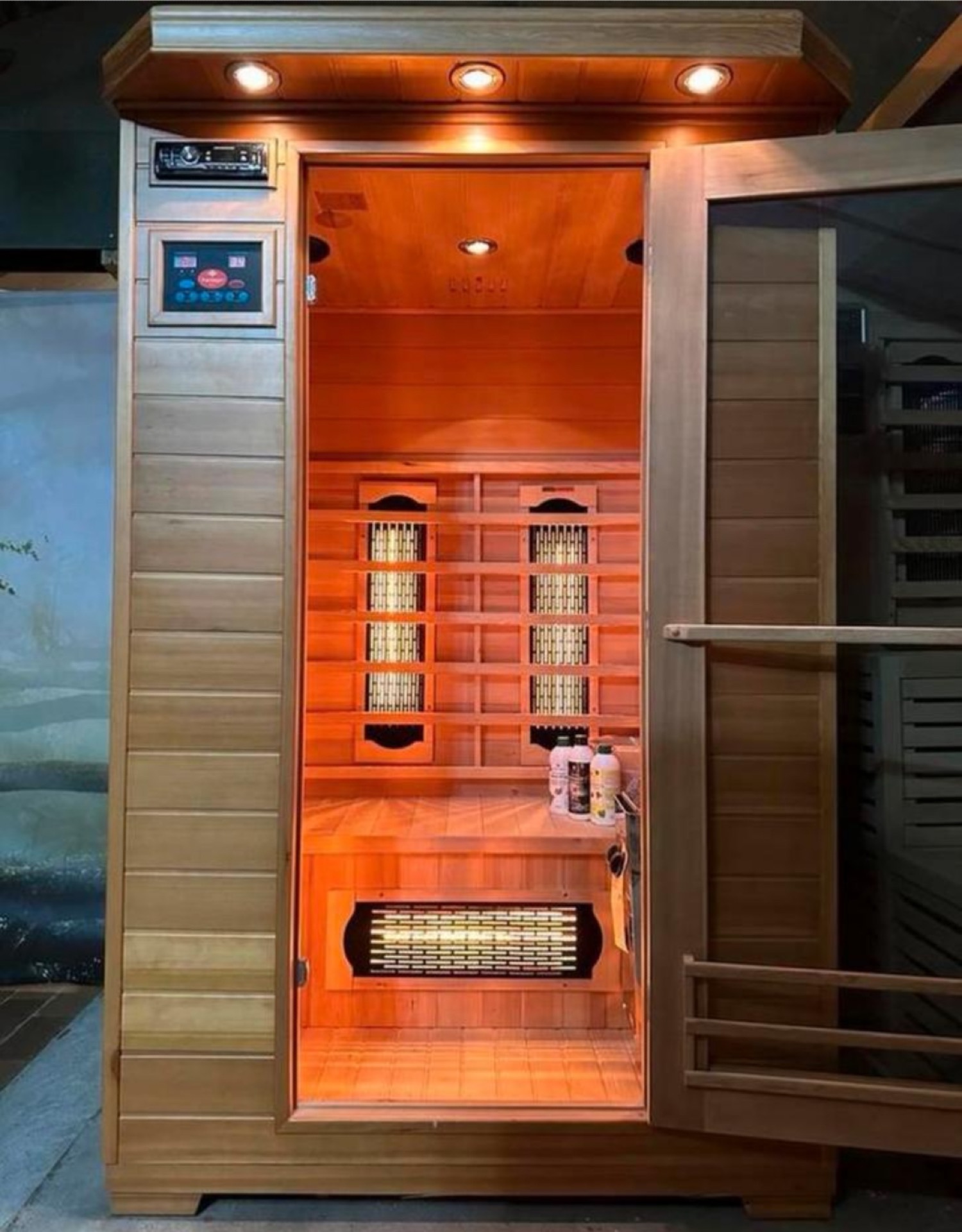 Combi Sauna | Full Spectrum | Hemlock | 120x100 | 3.5kW Vega | 2H08N
