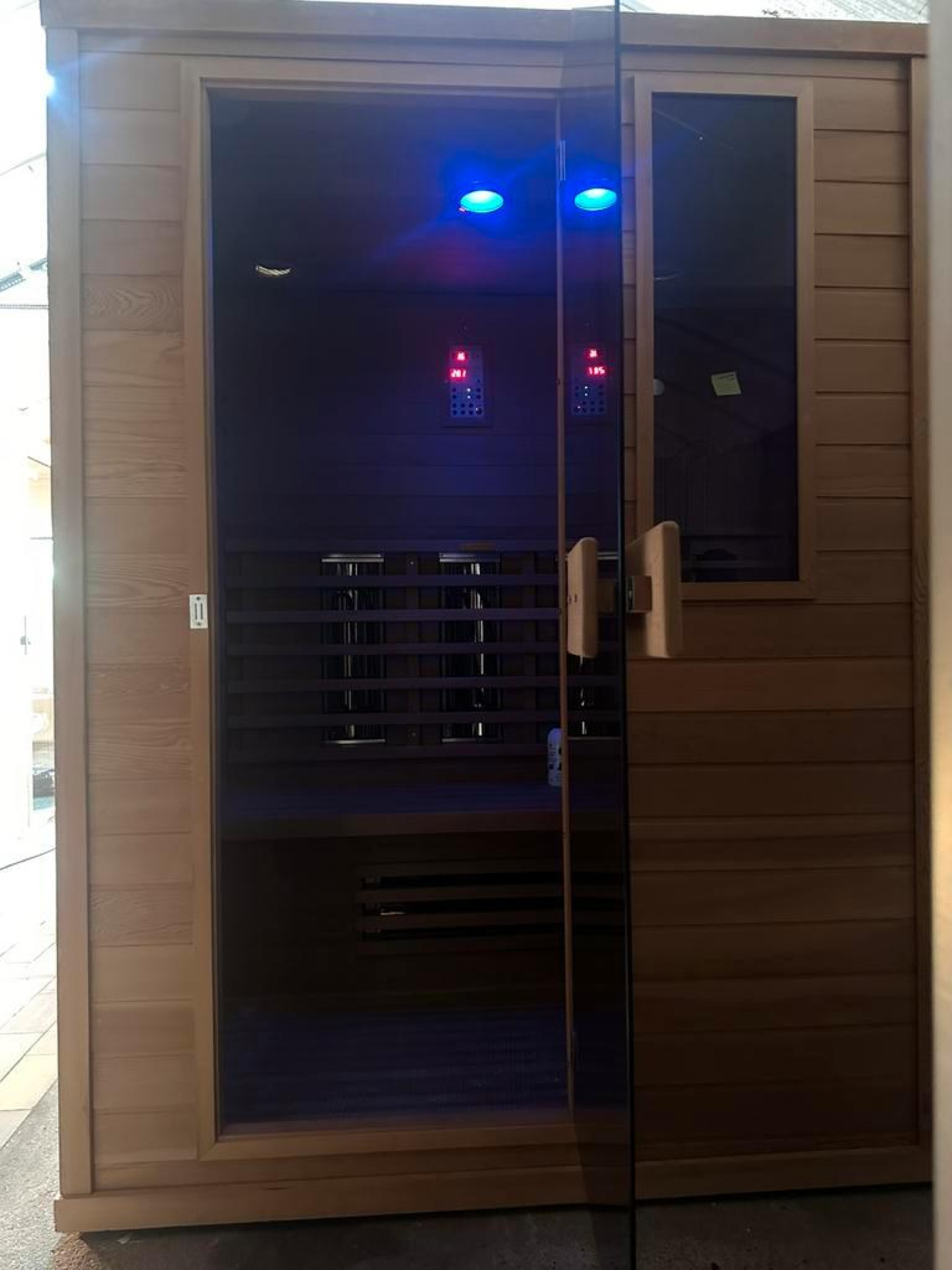 Combi Sauna | Lange Golf | Hemlock | 149x119 | 3,5kW Vega | 8ZAK2