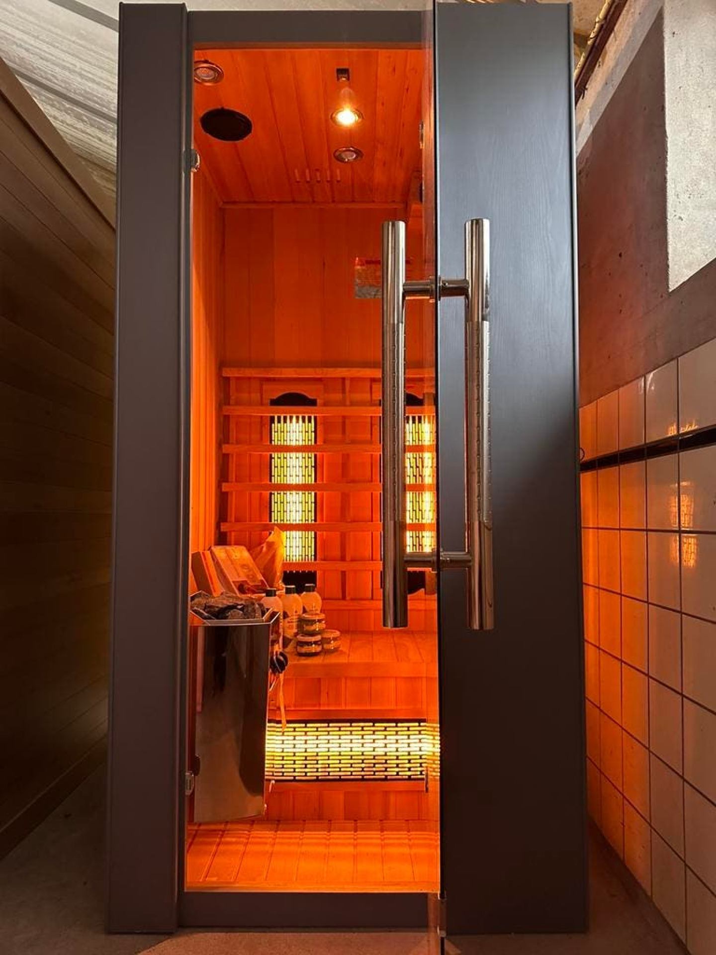 Combi Sauna | Full Spectrum  | Hemlock | 100x90 | 3kW Vega | NQJ8G