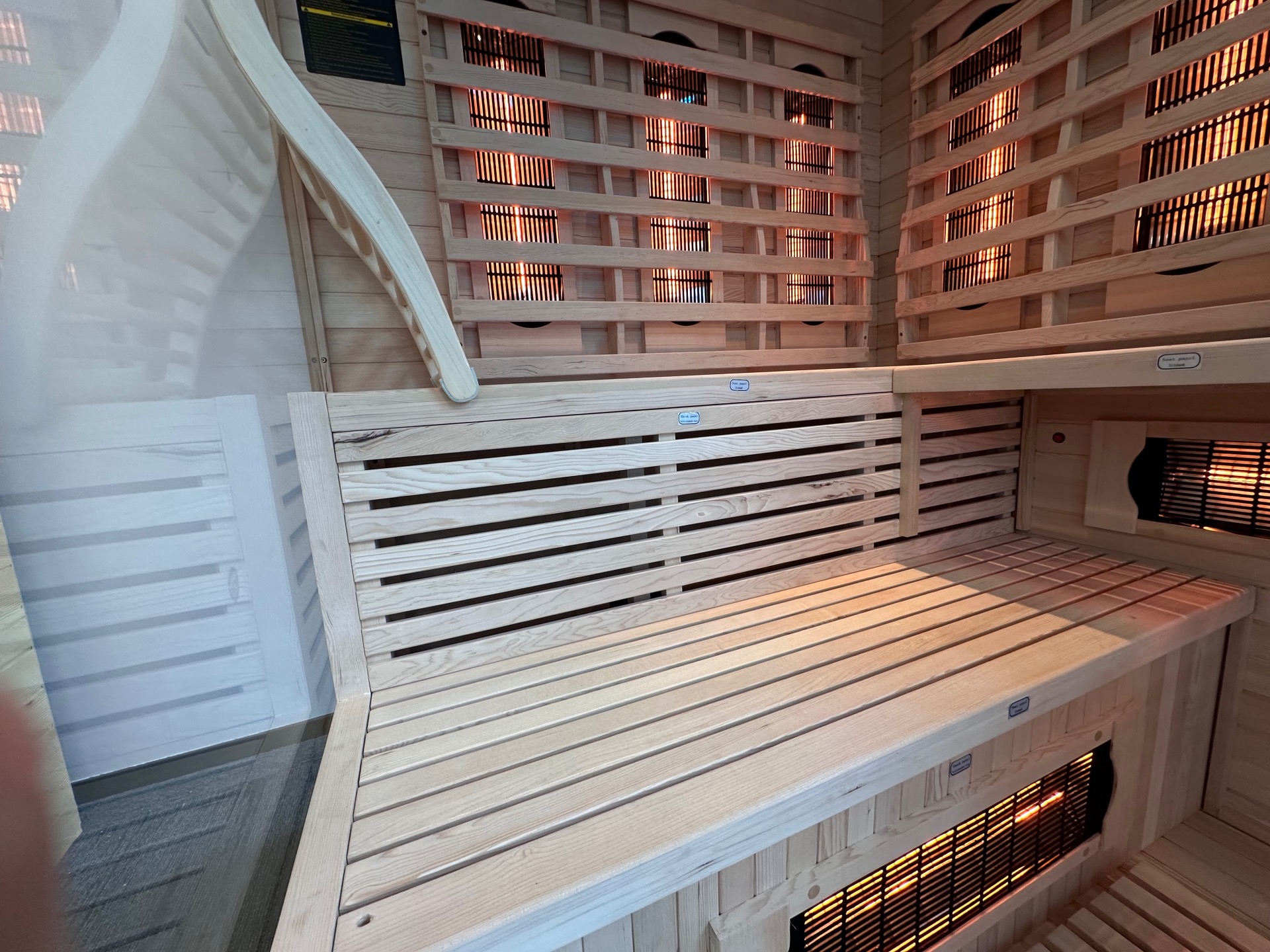 Combi Sauna Hemlock | 150x150 | 3.5kW Vega | RYZVG galerijafbeelding 5