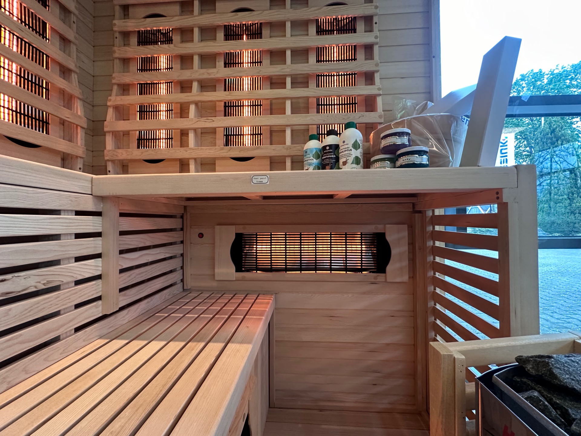 Combi Sauna Hemlock | 150x150 | 3.5kW Vega | RYZVG galerijafbeelding 6