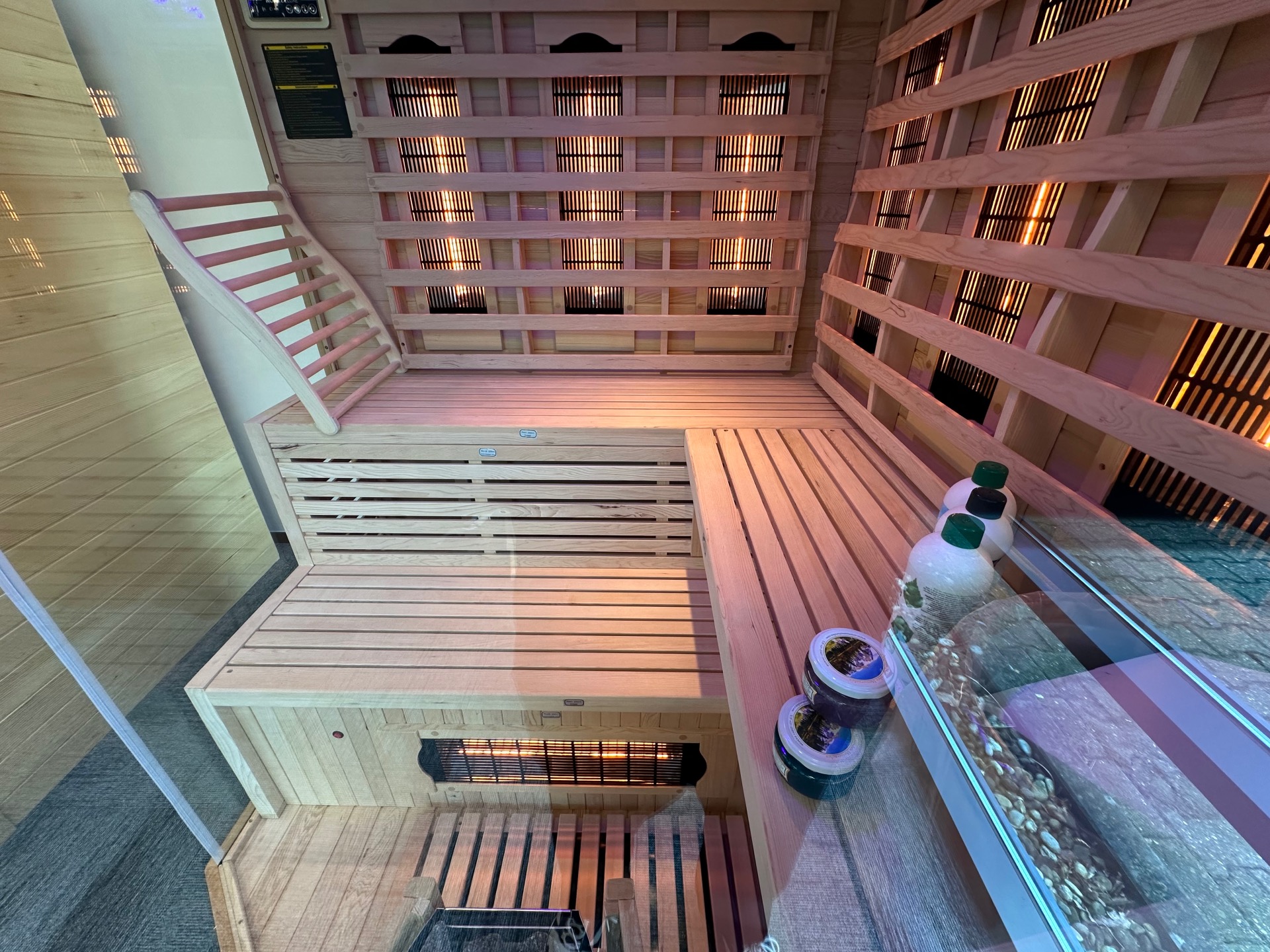 Combi Sauna Hemlock | 150x150 | 3.5kW Vega | RYZVG galerijafbeelding 3