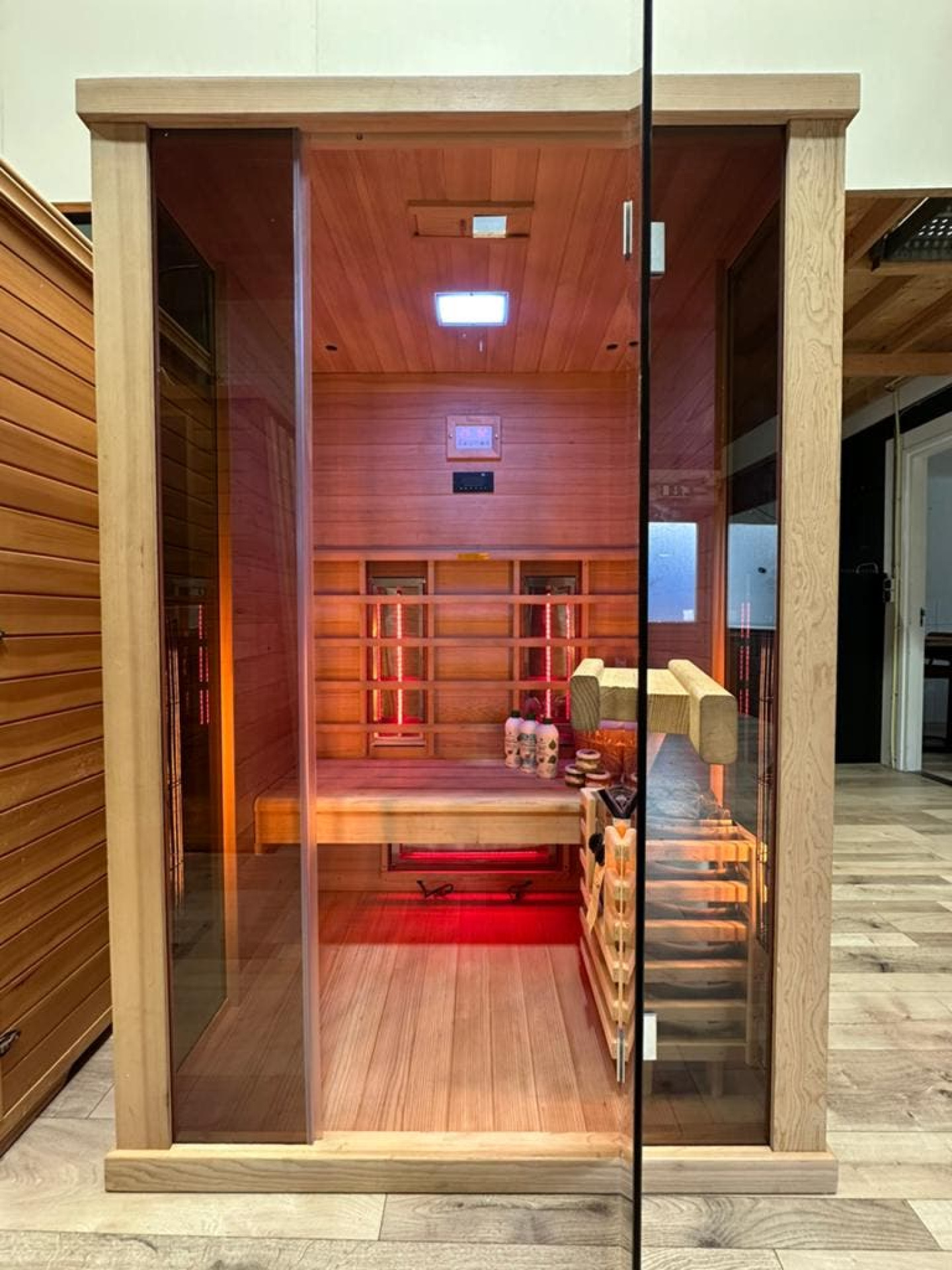 Combi Sauna | Korte Golf | Hemlock | 131x99 | 3,5kW Vega | SS2DS