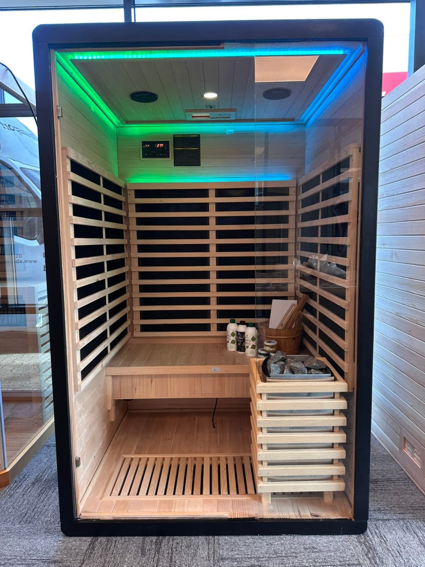 Combi Sauna | Lange Golf | Hemlock | 120x115 | 3,5kW Vega | CHF4E