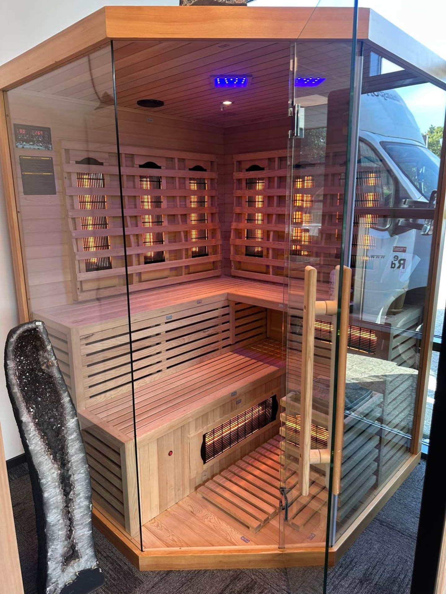 Hoofdafbeelding: Combi Sauna | Full Spectrum | Hemlock | 150x150 | 3.5kW Vega | 3LHKF