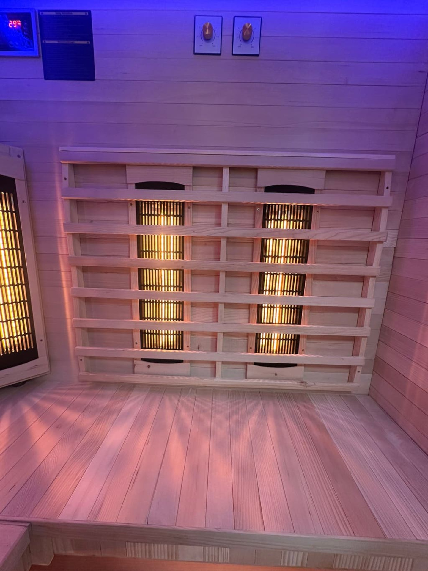 Combi Sauna | Full Spectrum | Hemlock | 150x150 | 3.5kW Vega | ECUF0 galerijafbeelding 1