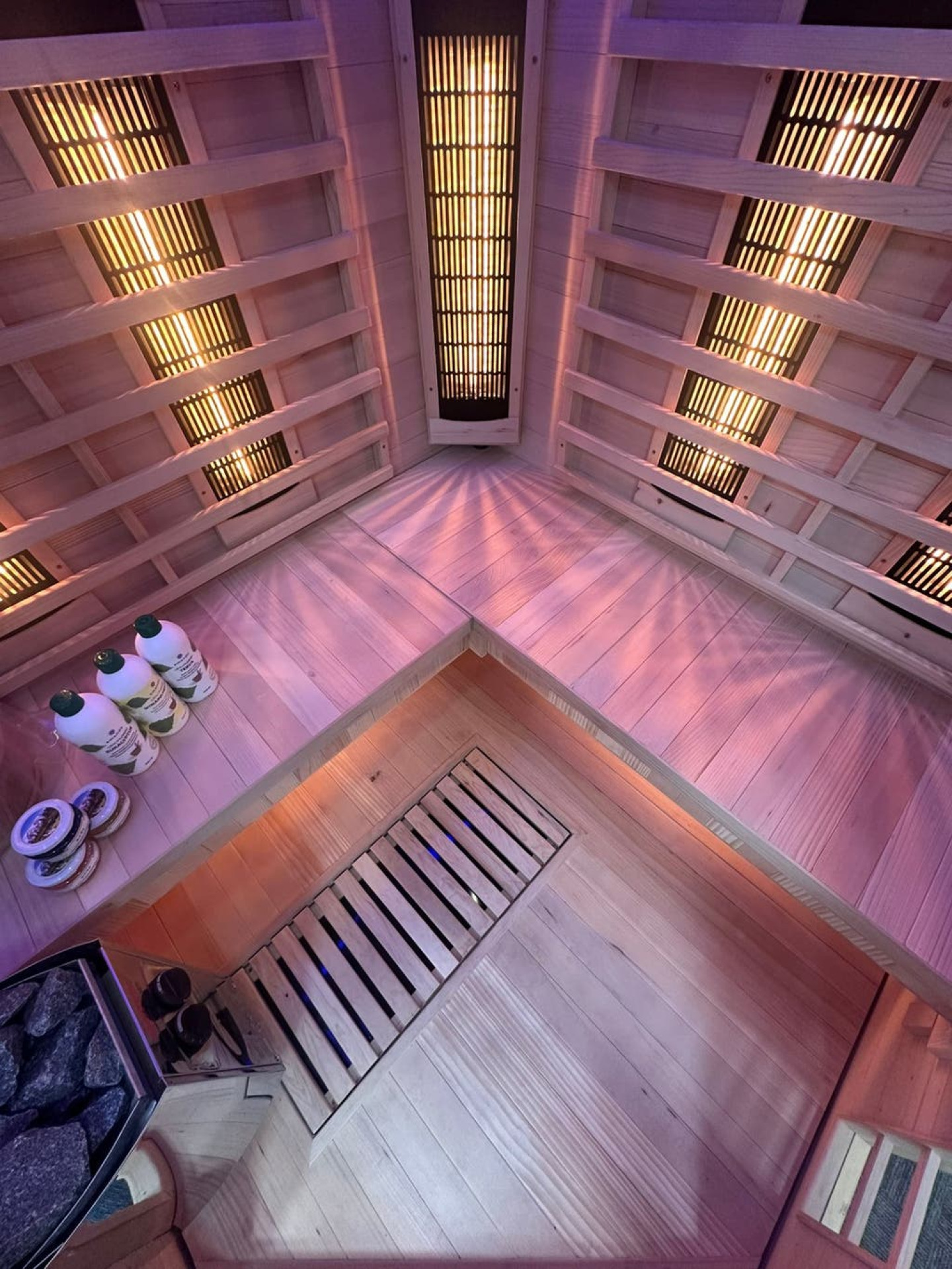 Combi Sauna | Full Spectrum | Hemlock | 150x150 | 3.5kW Vega | ECUF0 galerijafbeelding 4