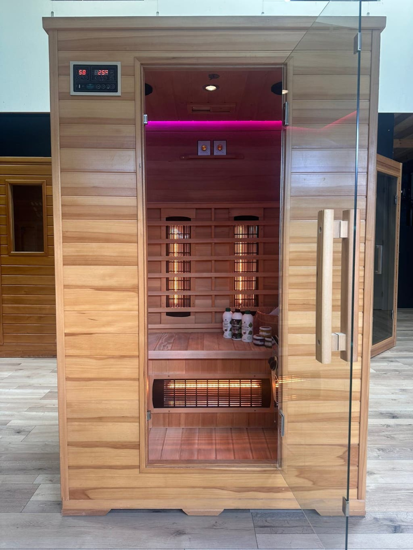 Hoofdafbeelding: Combi Sauna | Full Spectrum | Hemlock | 120x100 | 3,5kW Vega | BZKWQ