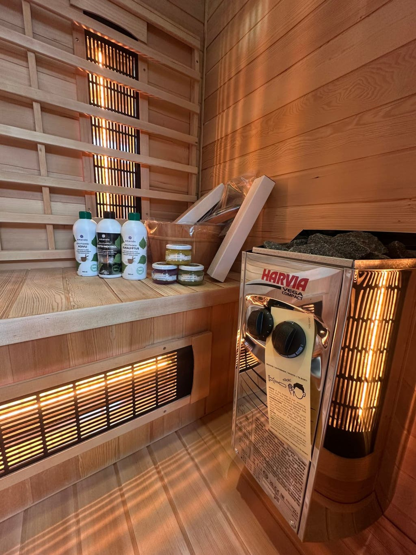 Combi Sauna | Full Spectrum | Hemlock | 120x100 | 3,5kW Vega | BZKWQ galerijafbeelding 4
