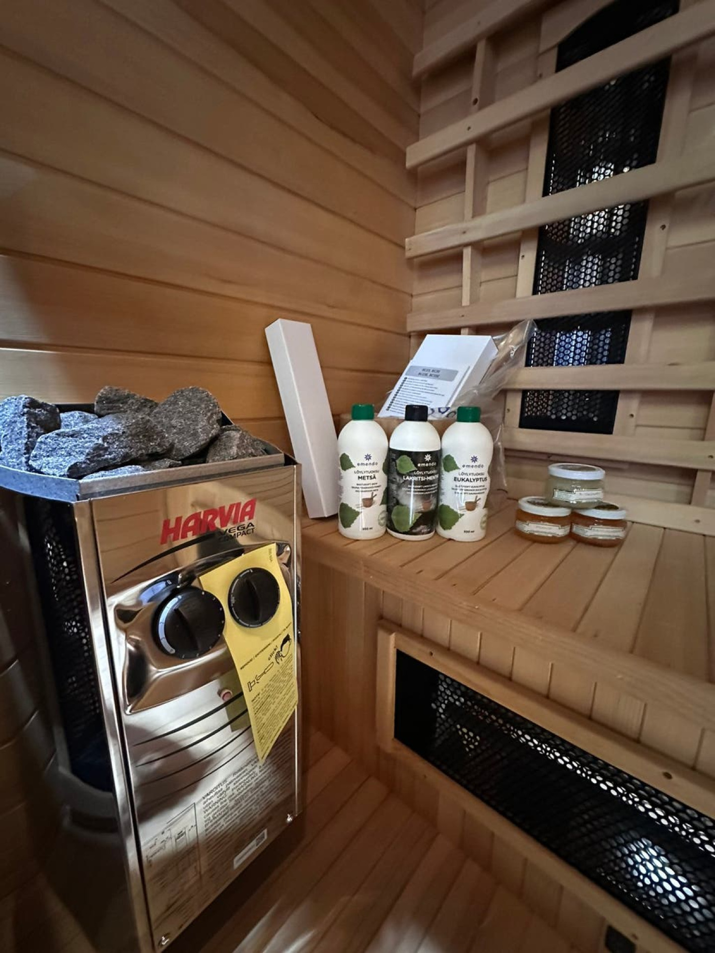 Combi Sauna | Lange Golf | Hemlock | 140x110 | 3,5kW Vega | 7MDZE galerijafbeelding 5