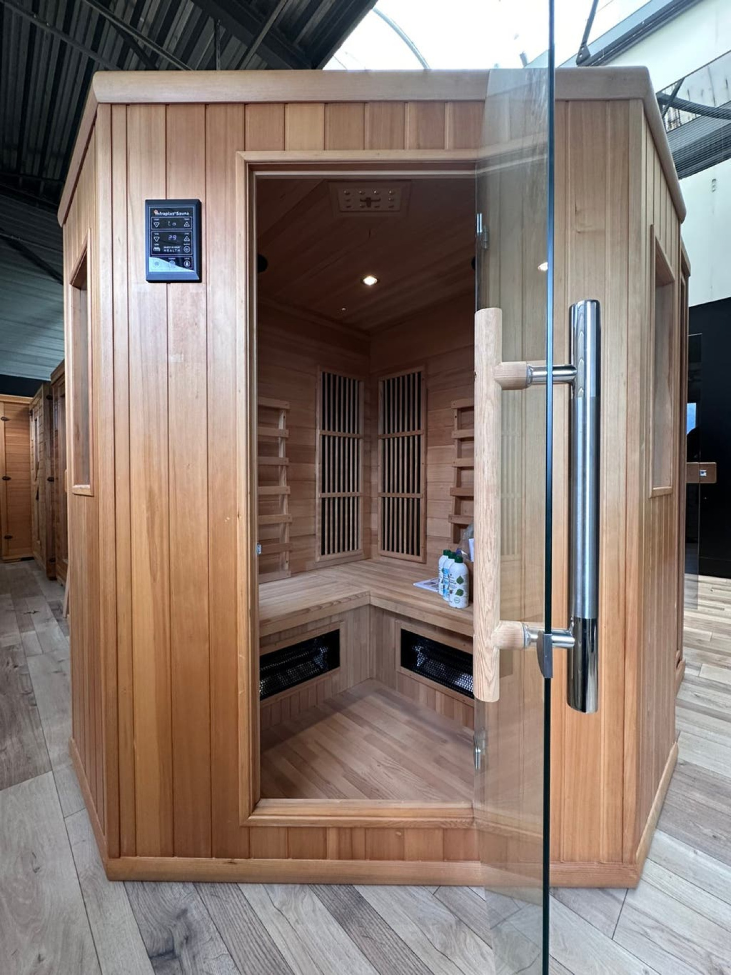 Hoofdafbeelding: Combi Sauna | Full Spectrum | Hemlock | 150x150 | 3,5kW Vega | JN34Q