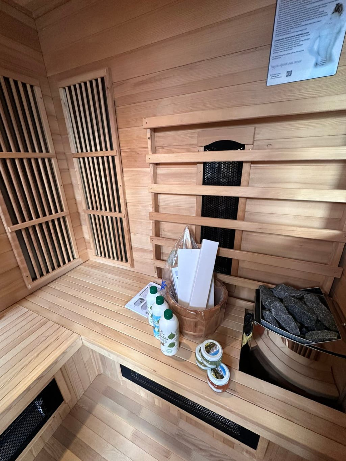 Combi Sauna | Full Spectrum | Hemlock | 150x150 | 3,5kW Vega | JN34Q galerijafbeelding 7
