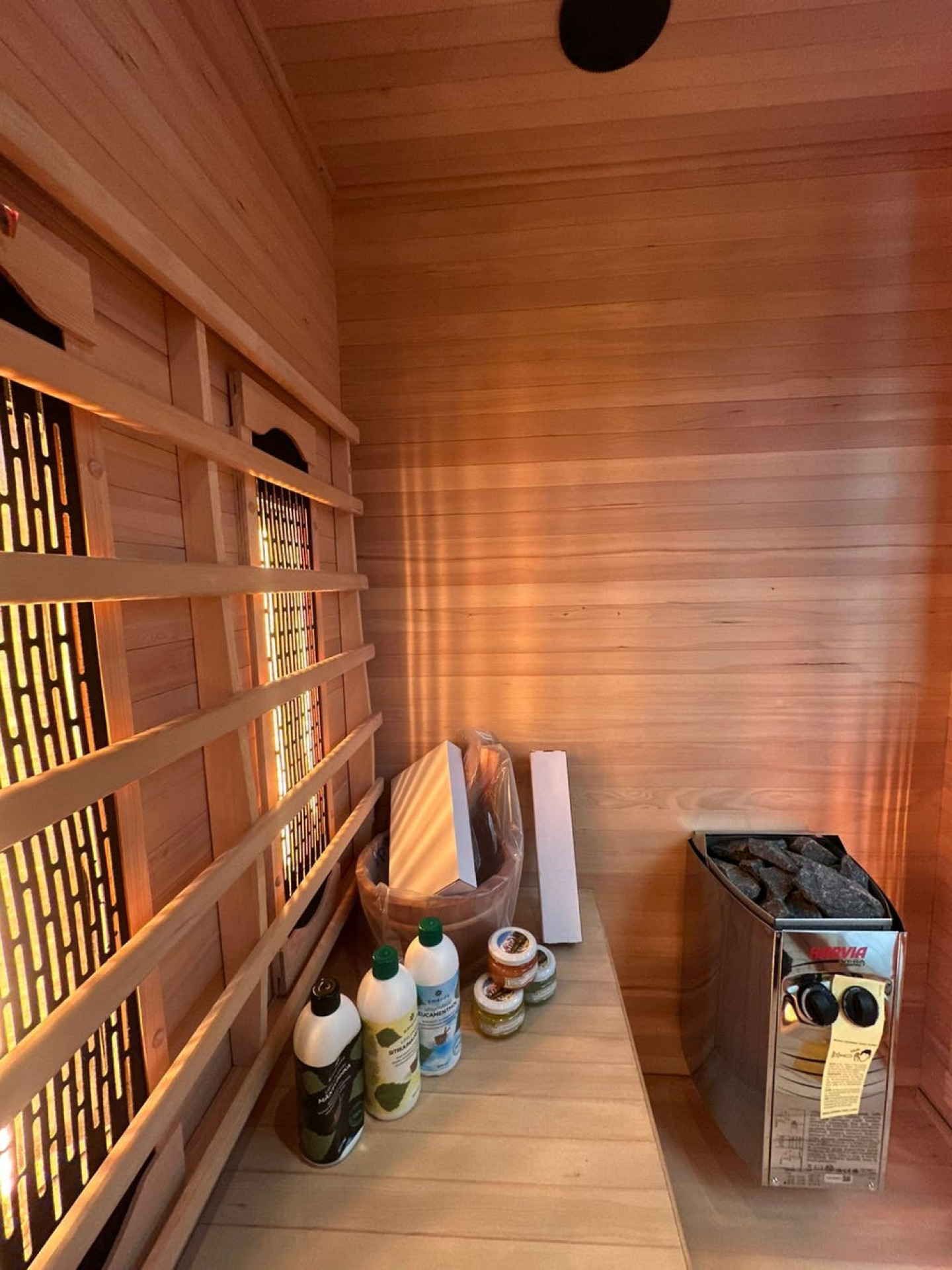 Combi Sauna | Full Spectrum | Hemlock | 150x120 | 3,5kW Vega | LZXVE galerijafbeelding 6