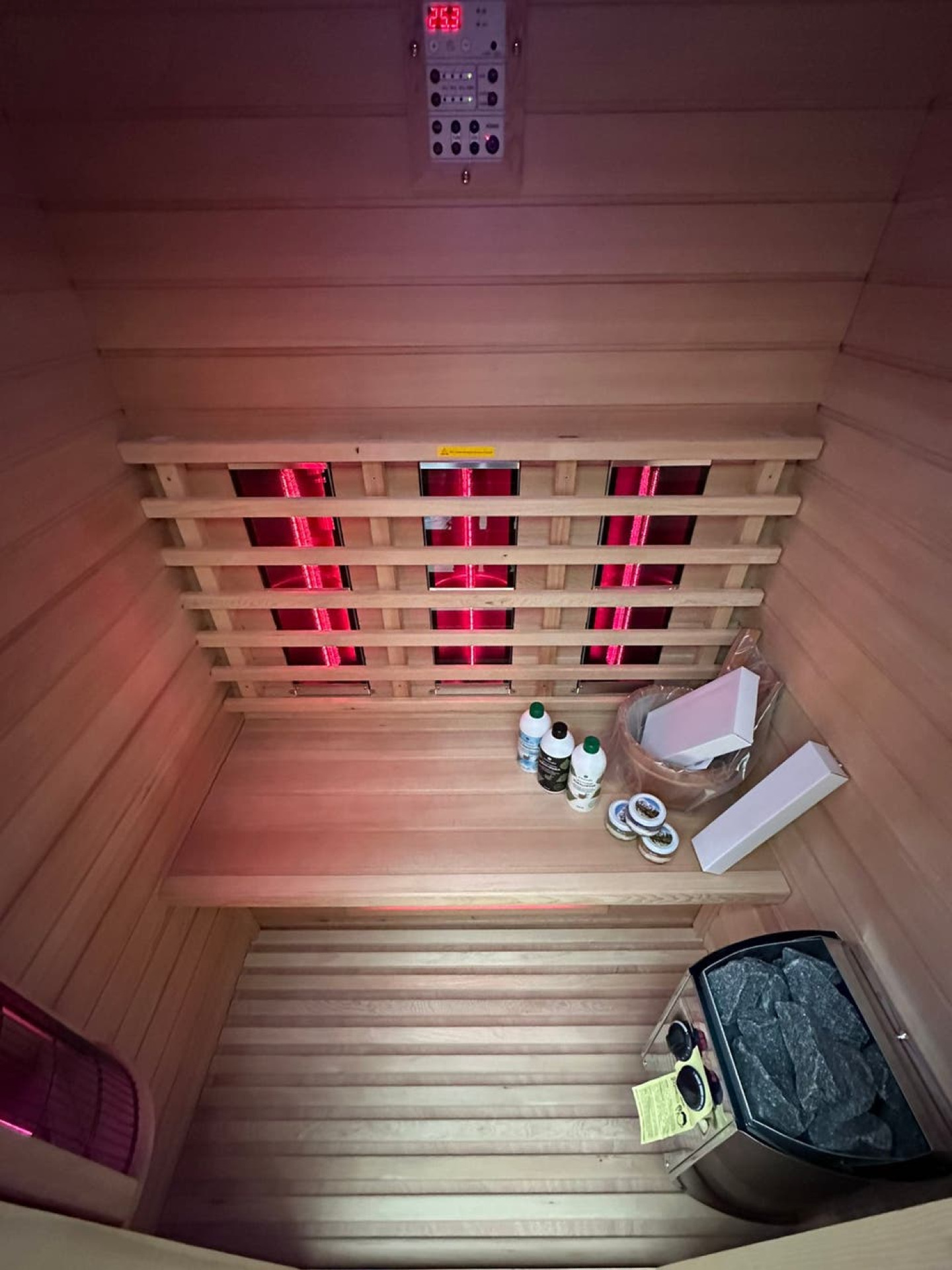 Combi Sauna | Full Spectrum | Hemlock | 130x100 | 3,5kW Vega | RFBCZ galerijafbeelding 3