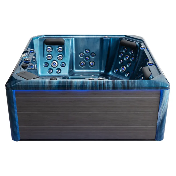 Jacuzzi | 212x212 | 332OGH galerijafbeelding 3