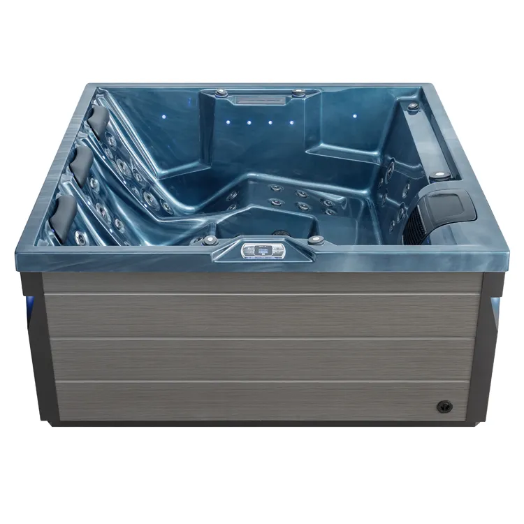 Jacuzzi | 200x200 | UMNTBR galerijafbeelding 9