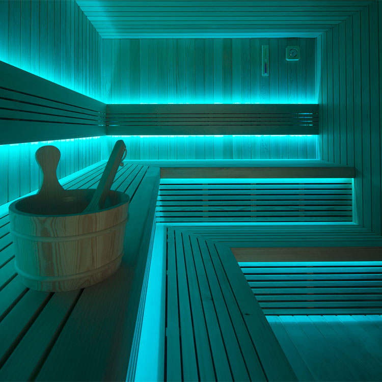 Finse Sauna | Hemlock | 300x235 | 12kW EOS Cubo | HAXABJA3 galerijafbeelding 17