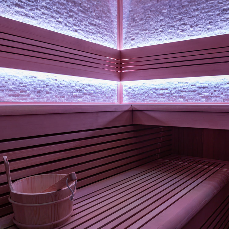 Finse Sauna | Hemlock | 200x200 | 9kW Virta | R6656O galerijafbeelding 6